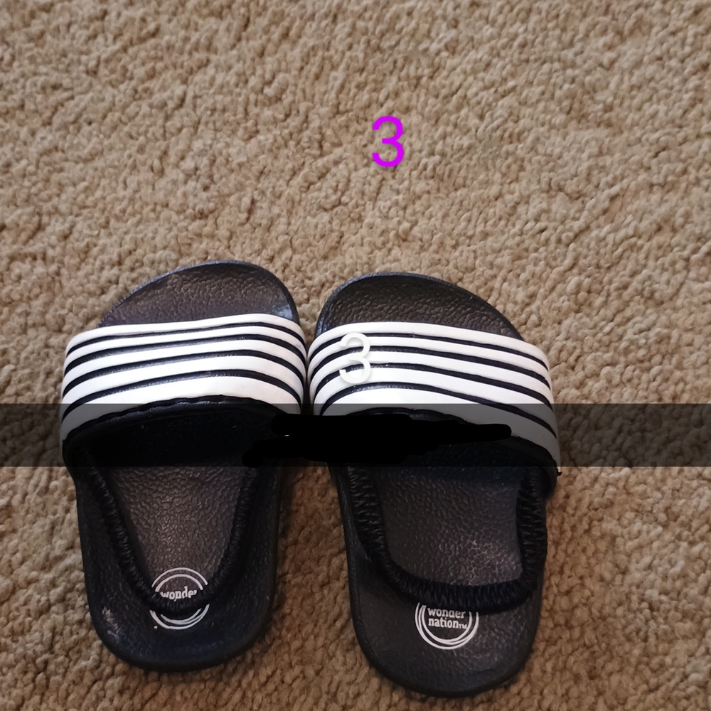 Wonder Nation Black and White Slide Sandals